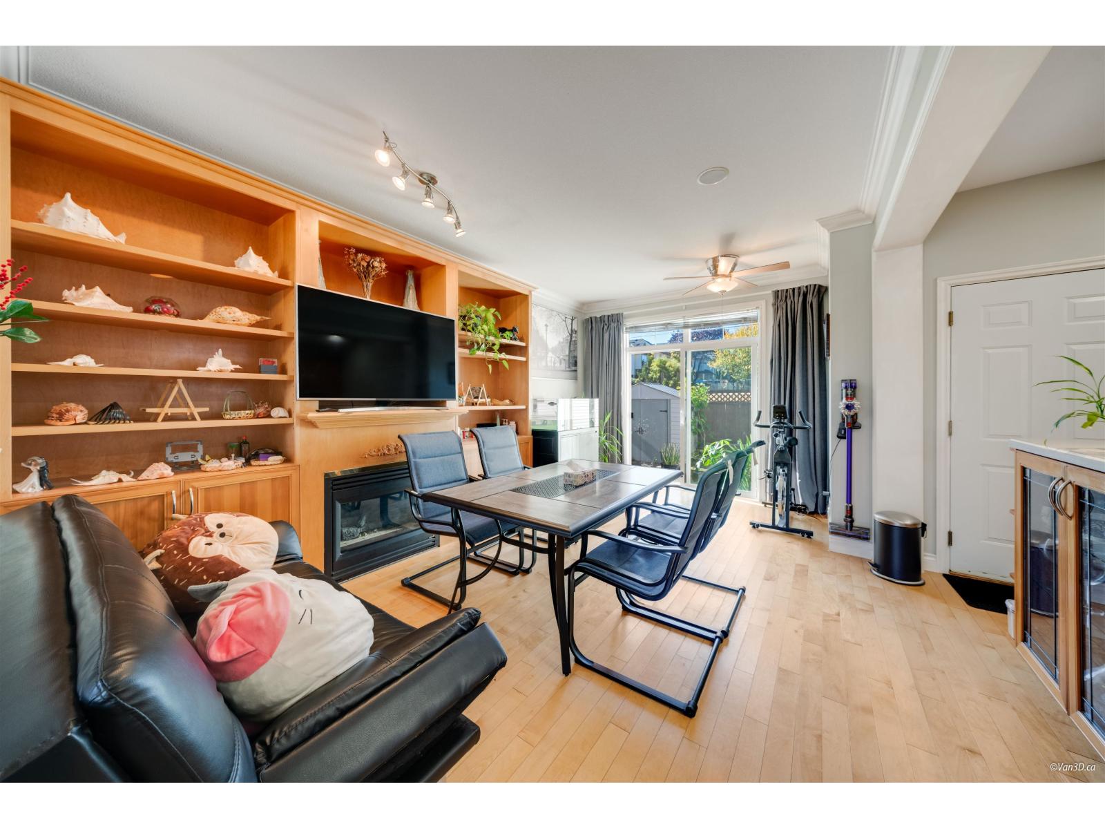 5731 148b Street, Surrey, British Columbia  V3S 8W6 - Photo 2 - R3055719