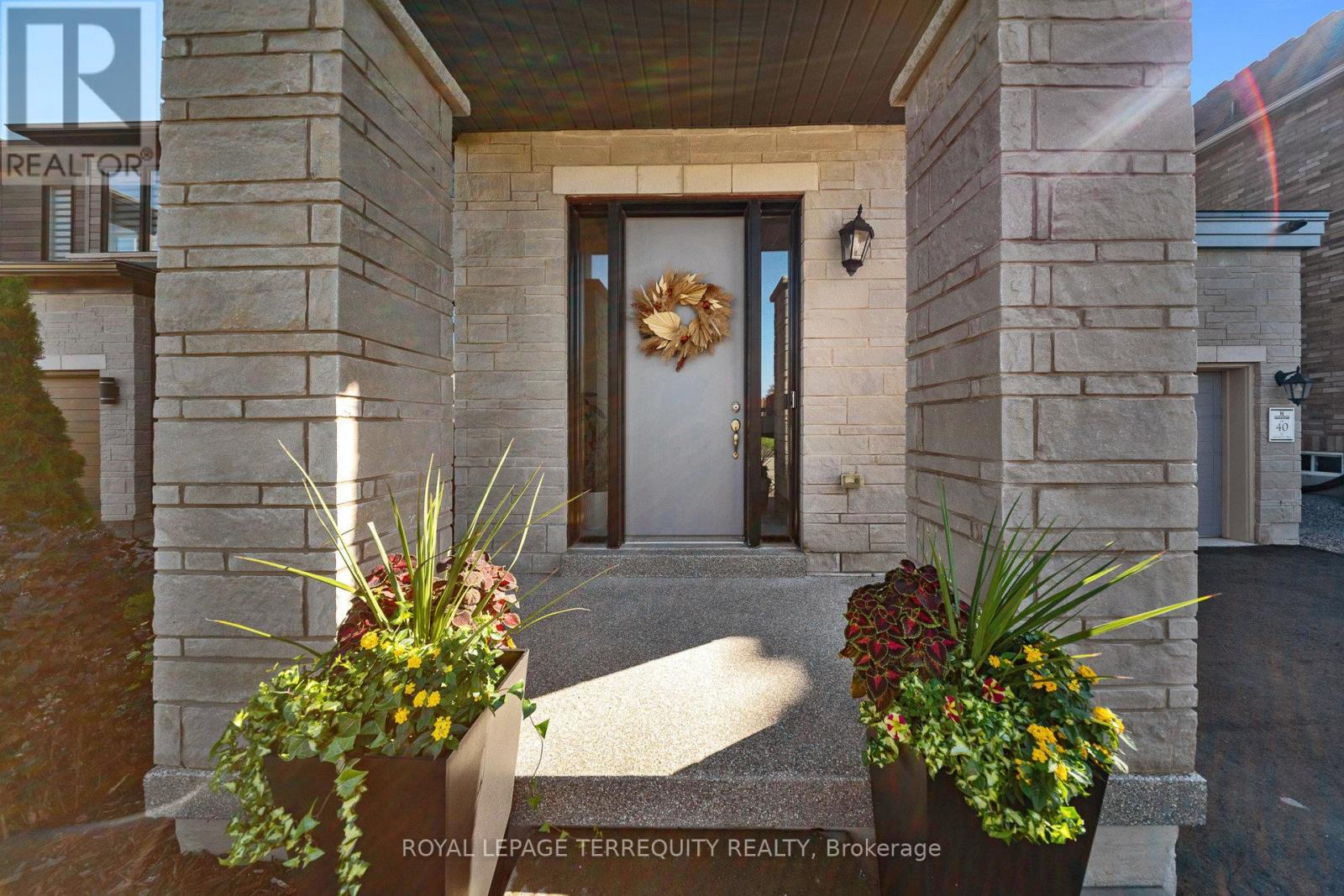 52 Lightfeather Place, Hamilton, Ontario  L9K 0H4 - Photo 50 - X12446668
