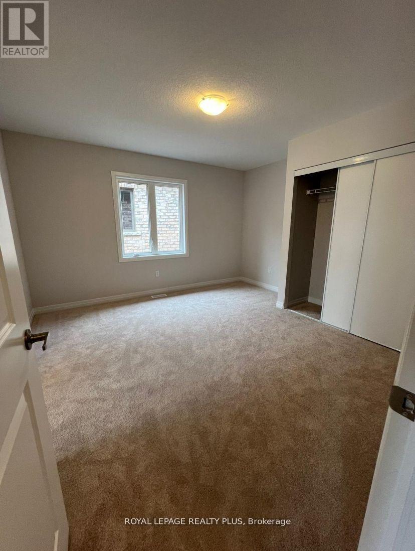 249 Leslie Davis Street, North Dumfries, Ontario  N0B 1E0 - Photo 26 - X12446743