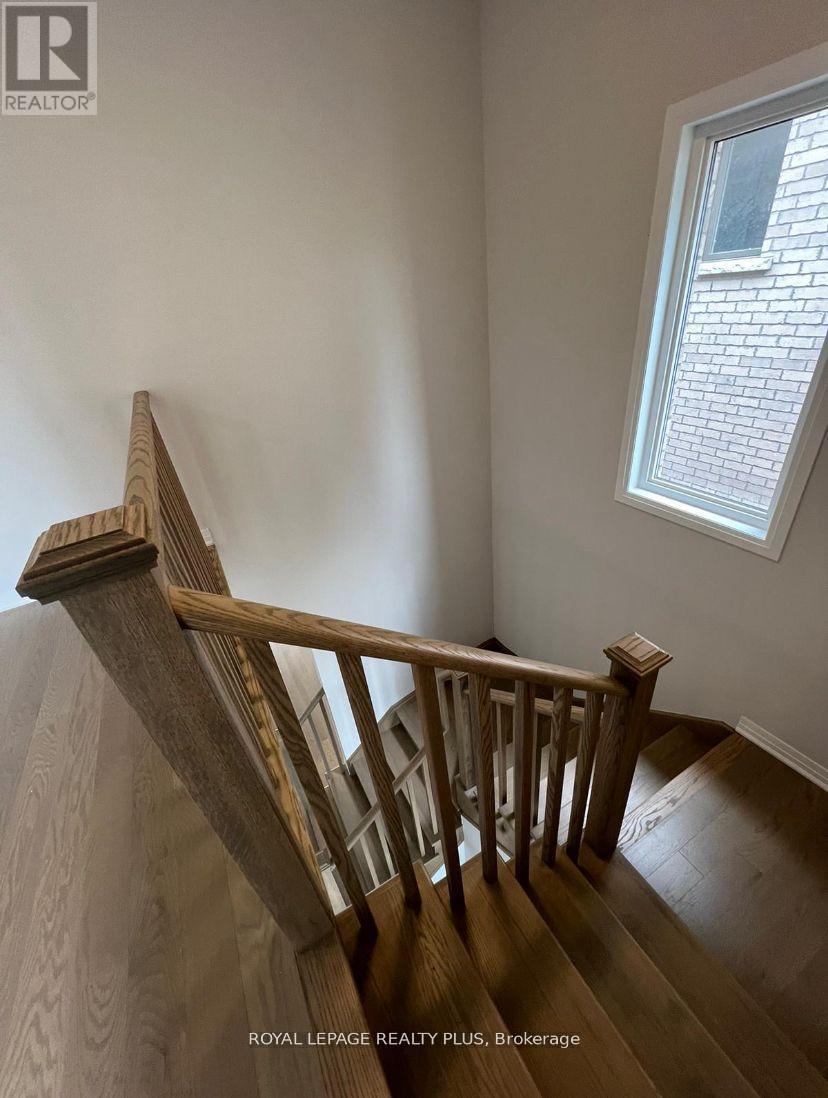 249 Leslie Davis Street, North Dumfries, Ontario  N0B 1E0 - Photo 20 - X12446743