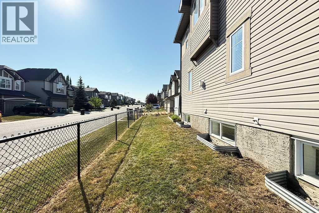91 Cougartown Close Sw, Calgary, Alberta  T3H 0B3 - Photo 25 - A2257417