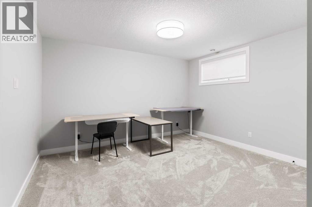 3 Waterford Manor, Chestermere, Alberta  T1X 2T9 - Photo 44 - A2262514