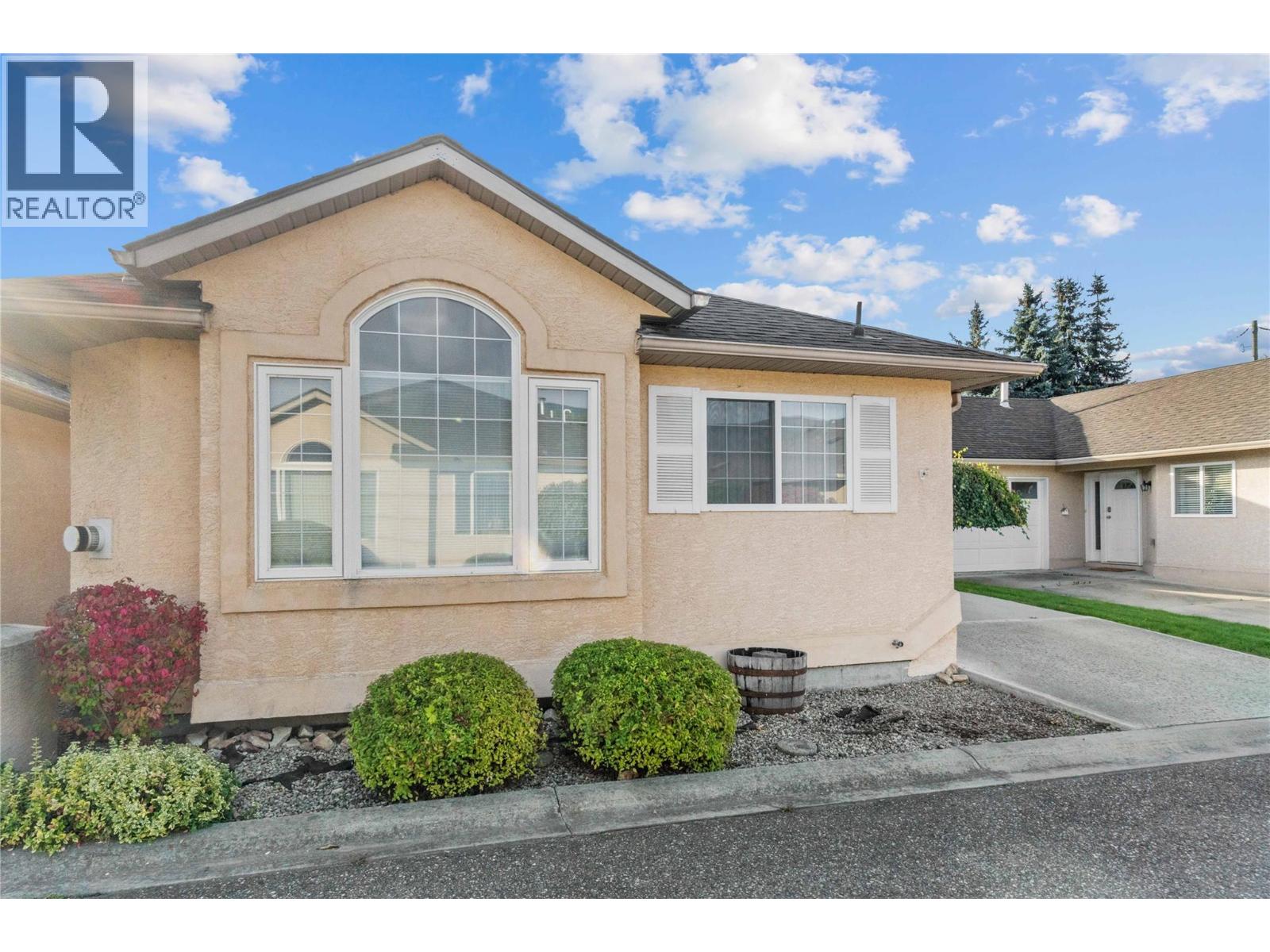 350 Hudson Street Nw Unit# 5, Salmon Arm, British Columbia  V1E 1P4 - Photo 2 - 10365134