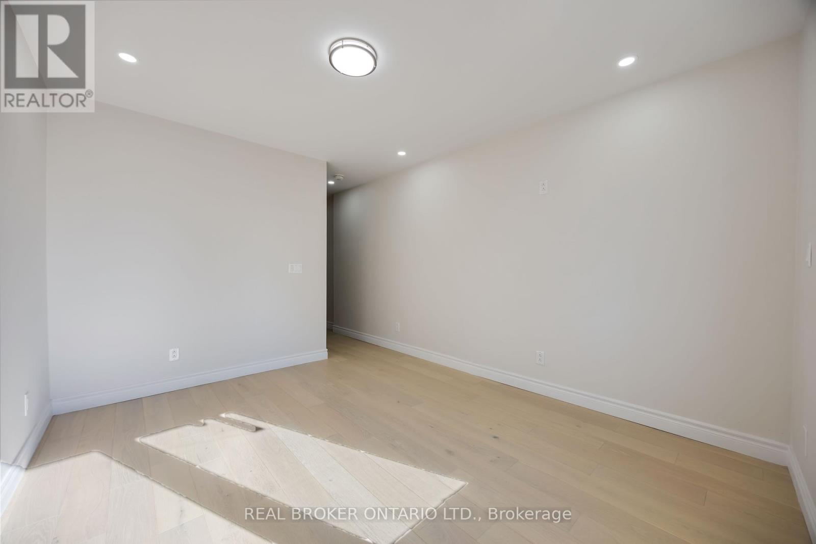 806 Gladstone Avenue, Toronto, Ontario  M6H 3J6 - Photo 37 - W12435713
