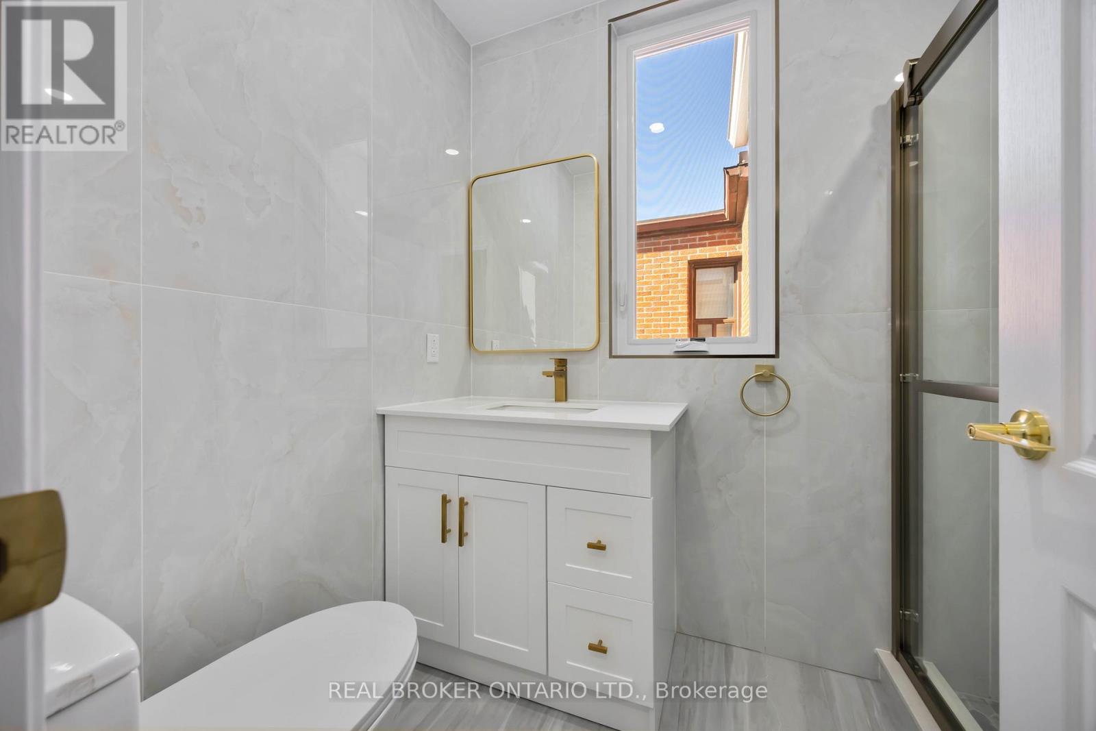 806 Gladstone Avenue, Toronto, Ontario  M6H 3J6 - Photo 41 - W12435713