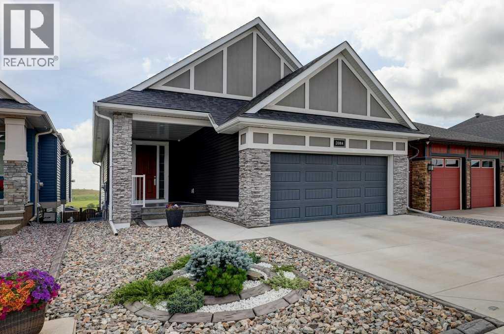 2084 Ravensdun Crescent Se, Airdrie, Alberta  T4A 3K2 - Photo 2 - A2246078