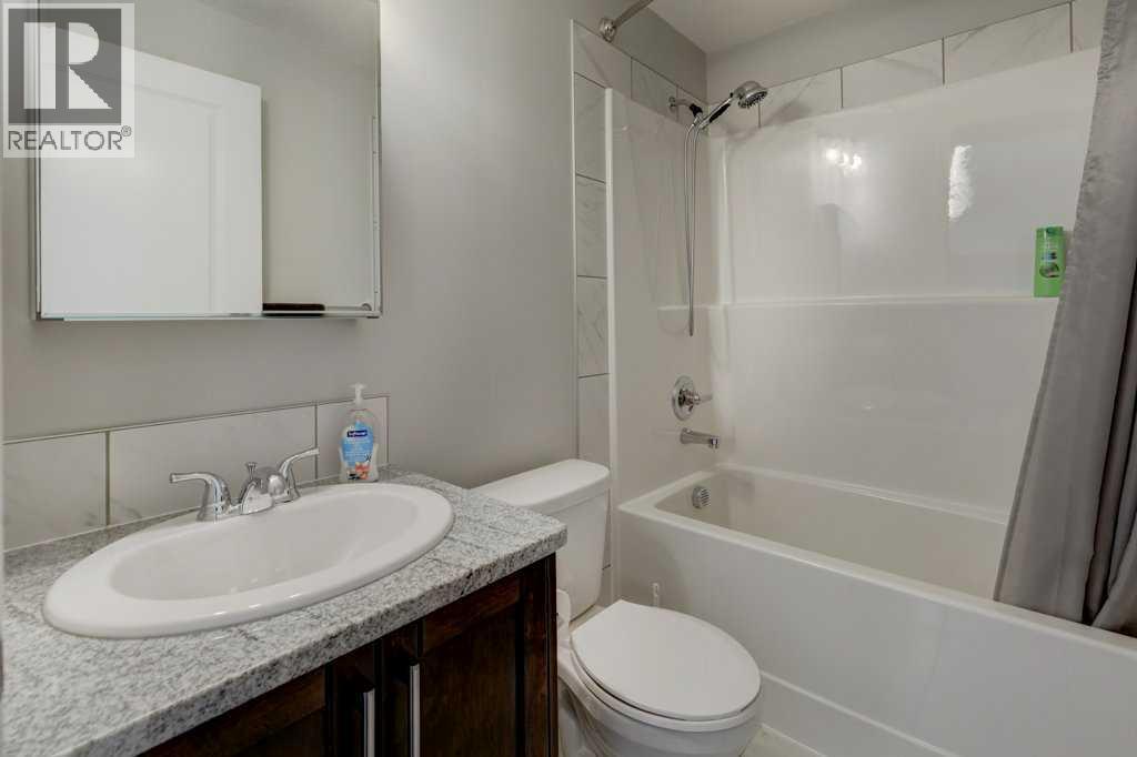 2084 Ravensdun Crescent Se, Airdrie, Alberta  T4A 3K2 - Photo 25 - A2246078