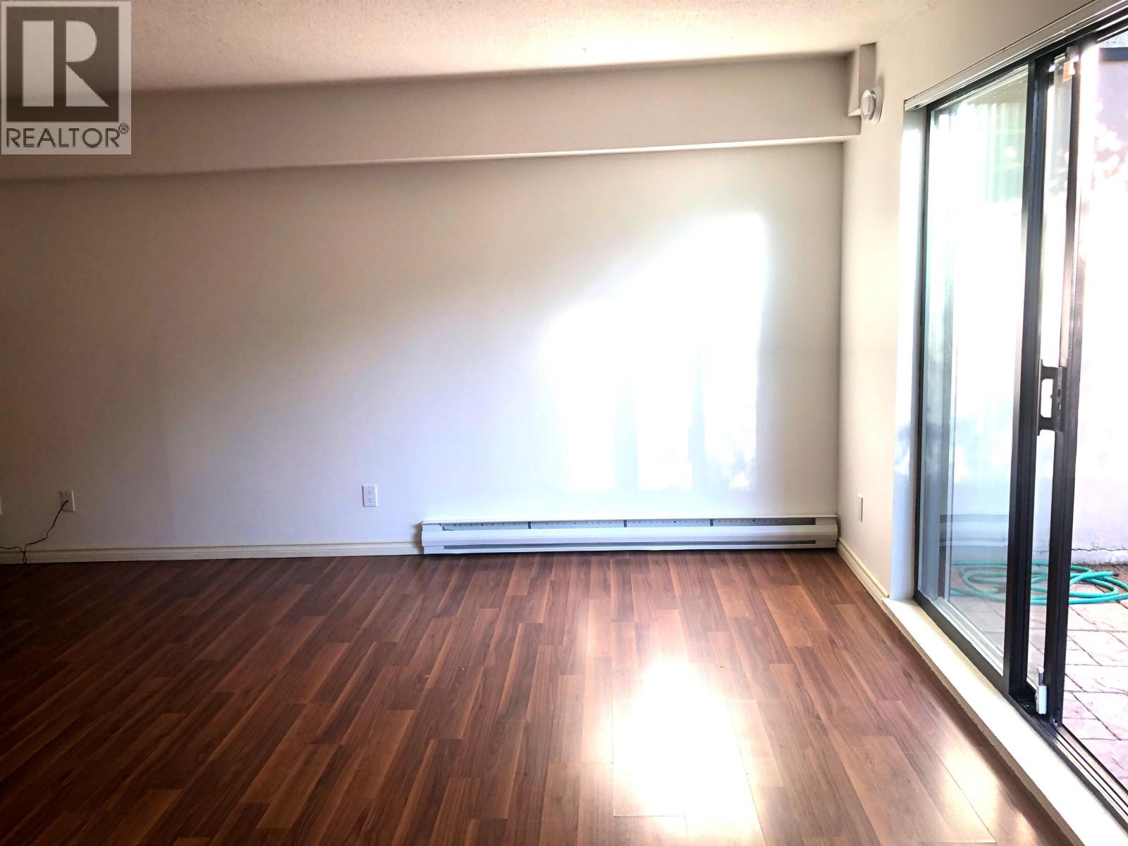 105 2130 W 12th Avenue, Vancouver, British Columbia  V6K 2N2 - Photo 2 - R3053761