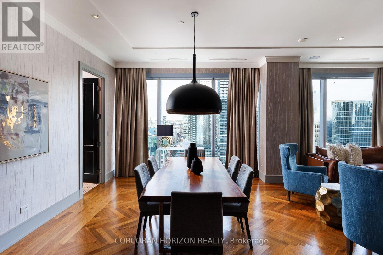 2403 - 183 Wellington Street W, Toronto, Ontario  M5V 0A1 - Photo 14 - C12447989
