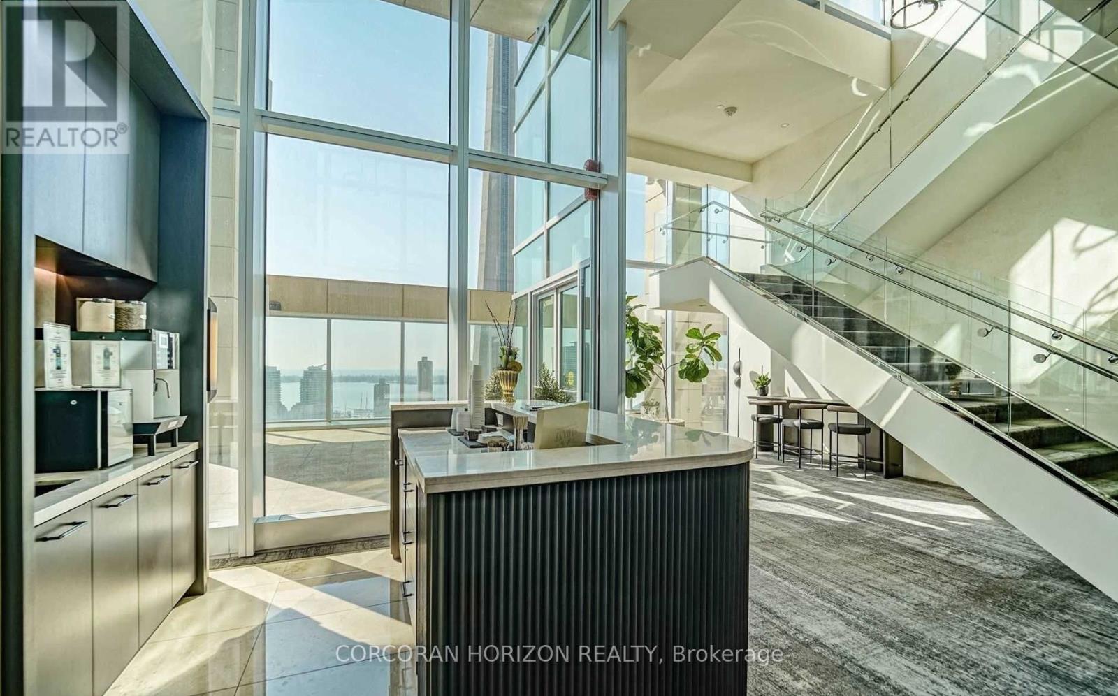 2403 - 183 Wellington Street W, Toronto, Ontario  M5V 0A1 - Photo 36 - C12447989