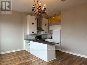 904 - 700 King Street W, Toronto, Ontario  M5V 2Y6 - Photo 2 - C12448024