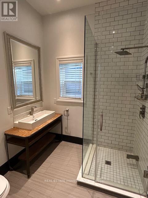 Main - 726 Gerrard Street, Toronto, Ontario  M4M 1Y3 - Photo 10 - E12447970