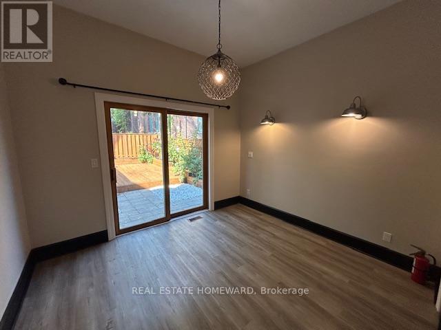 Main - 726 Gerrard Street, Toronto, Ontario  M4M 1Y3 - Photo 8 - E12447970