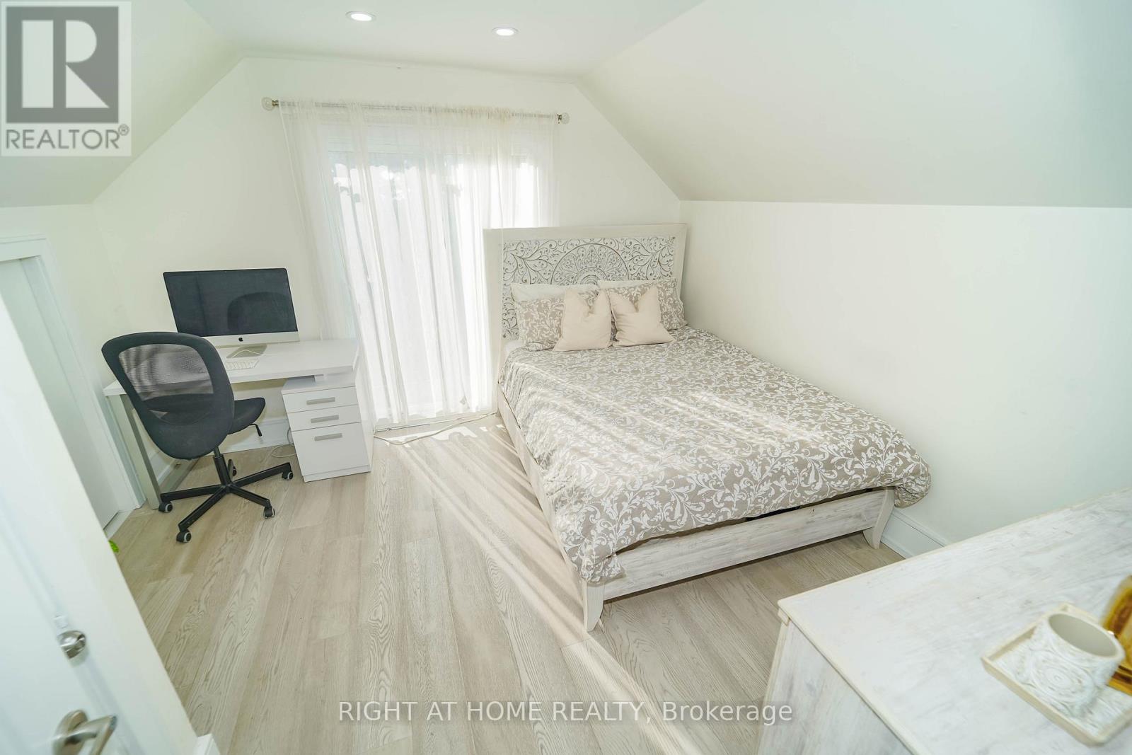 174 Aylesworth Avenue, Toronto (Birchcliffe-Cliffside), Ontario  M1N 2J6 - Photo 25 - E12448060