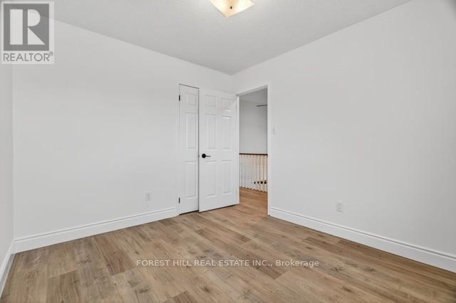 22 Baltic Street, Richmond Hill, Ontario  L4B 4H8 - Photo 26 - N12448017