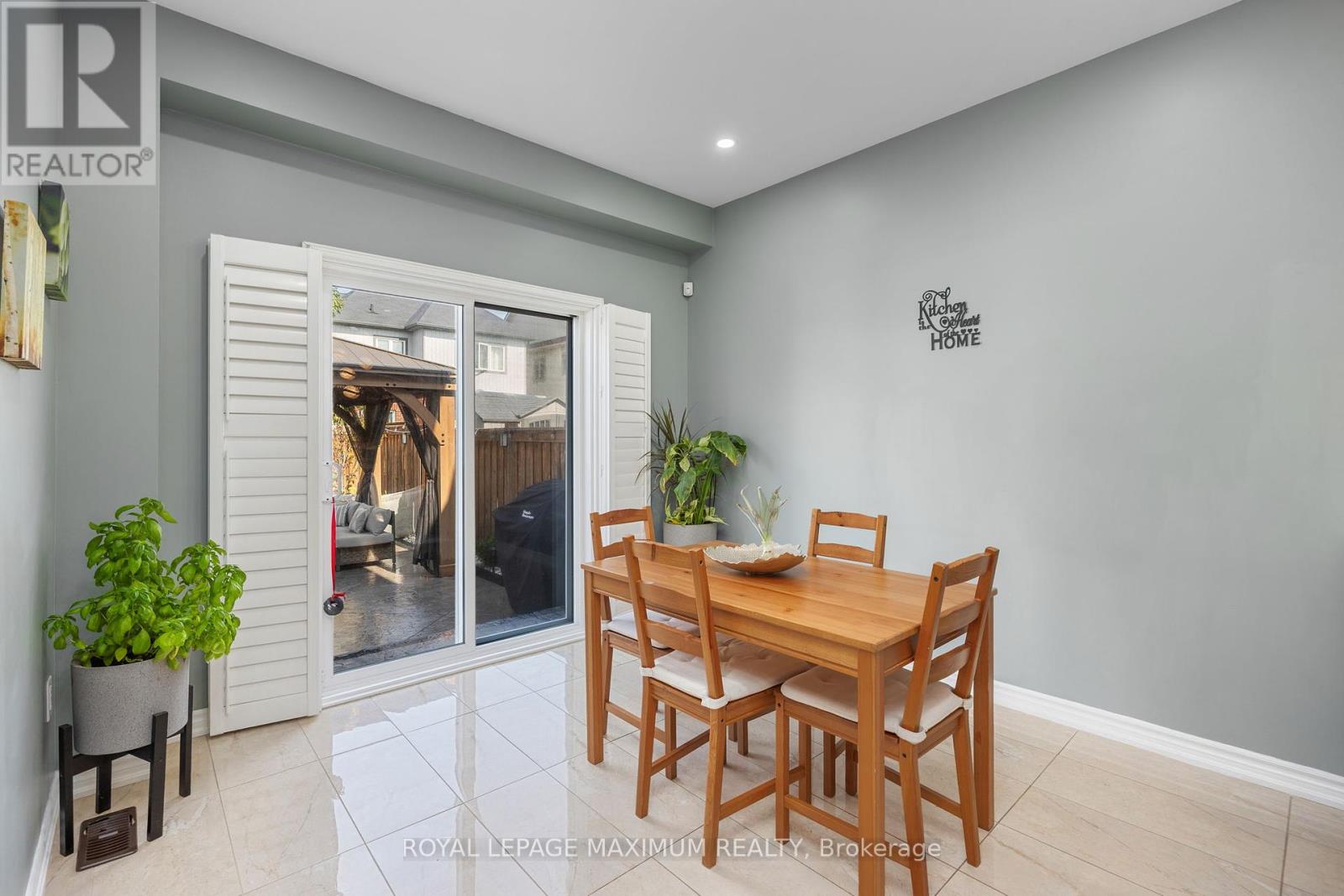 32 Battalion Drive, Essa (Angus), Ontario  L0M 1B4 - Photo 18 - N12448029