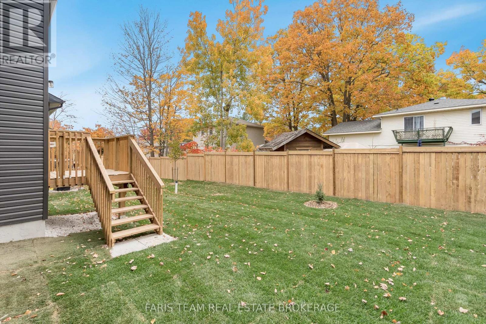 89 Berkely Street, Wasaga Beach, Ontario  L9Z 2N5 - Photo 38 - S12448048