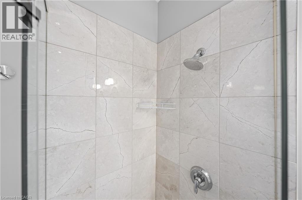 223 Erb Street W Unit# 706, Waterloo, Ontario  N2L 0B3 - Photo 38 - 40764620