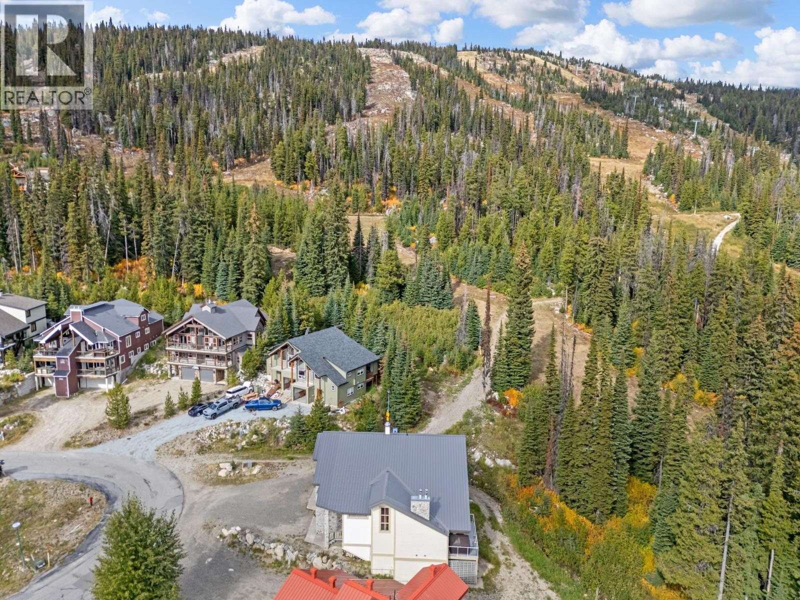 5946 Snow Pines Crescent Unit# A Big White Photo 45