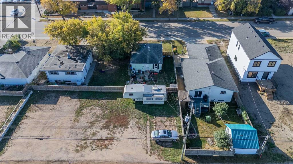 5012 47 Street, Lloydminster, Alberta  T9V 0E9 - Photo 10 - A2257492