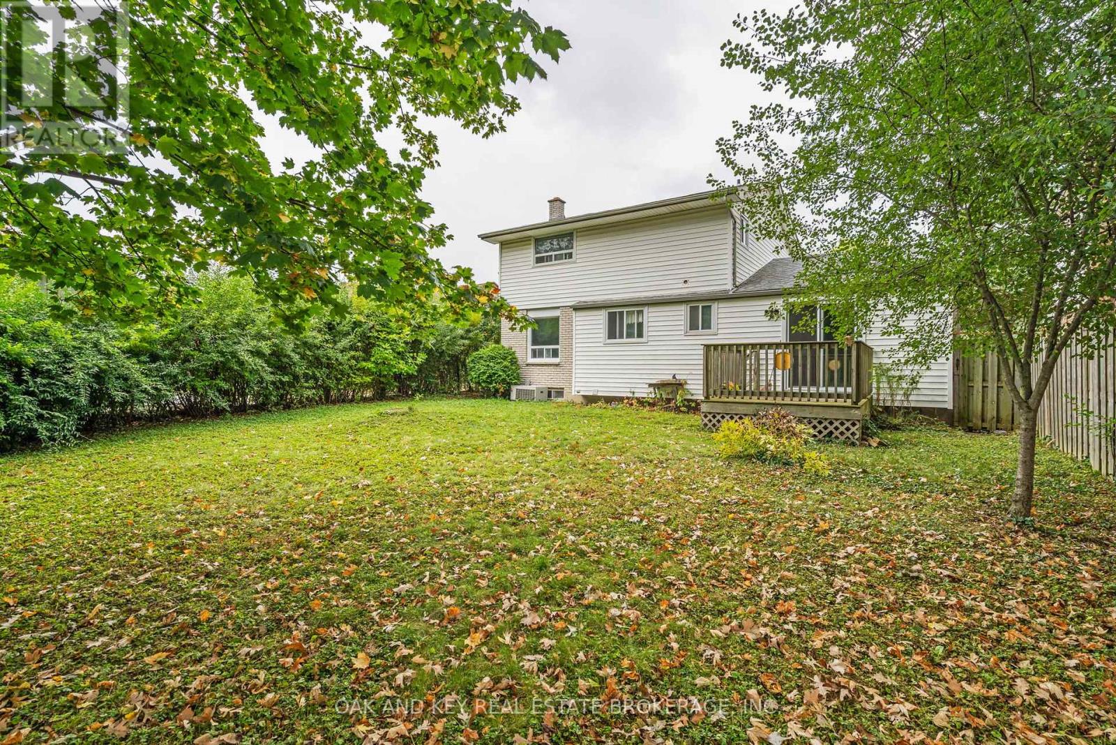180 Belmont Drive W, London South (South O), Ontario  N6J 2E5 - Photo 30 - X12448096