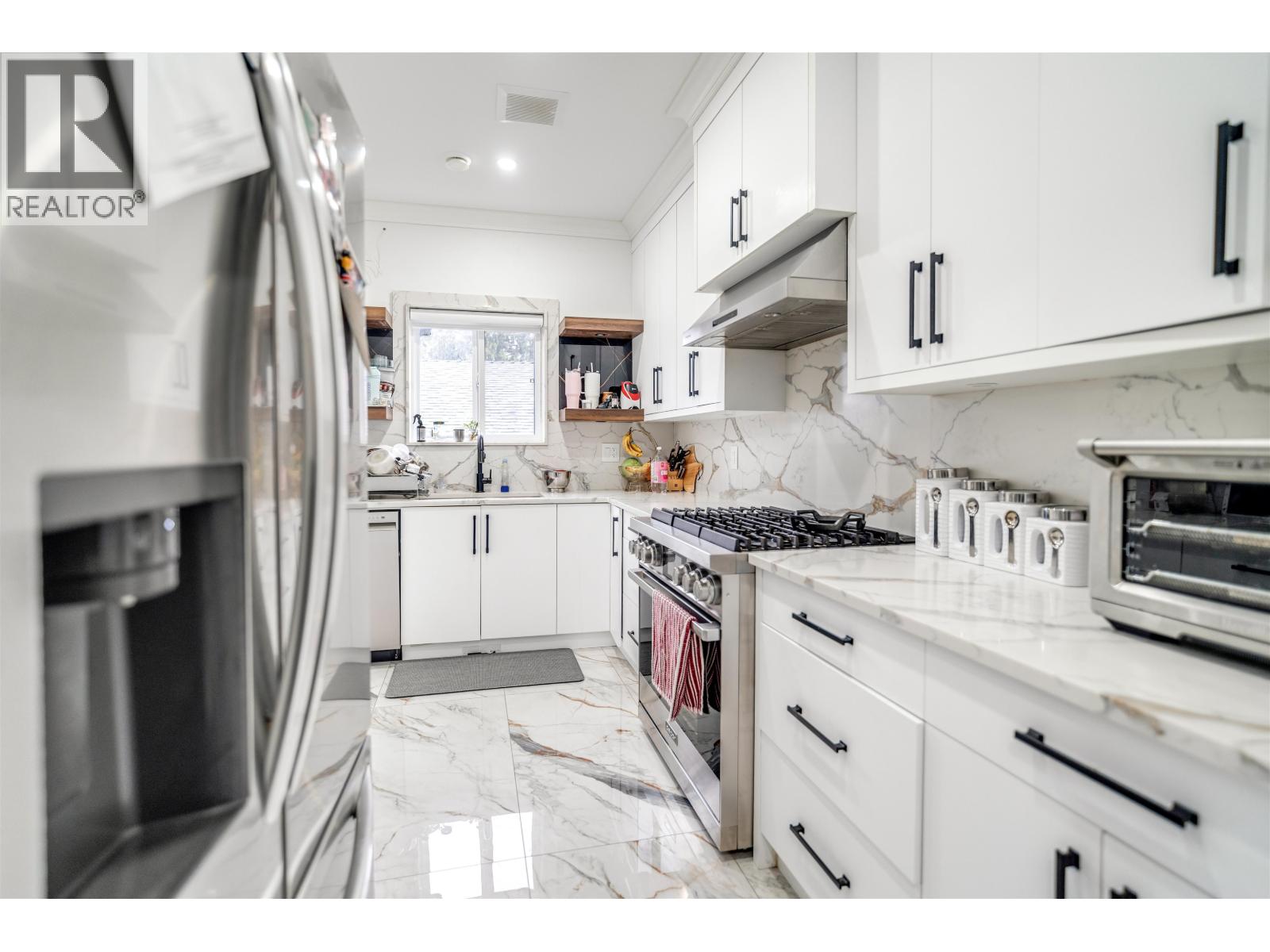 22839 Purdey Avenue, Maple Ridge, British Columbia  V2X 8B8 - Photo 6 - R3055140