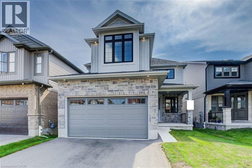 83 CROSSWINDS Drive, Kitchener, Ontario