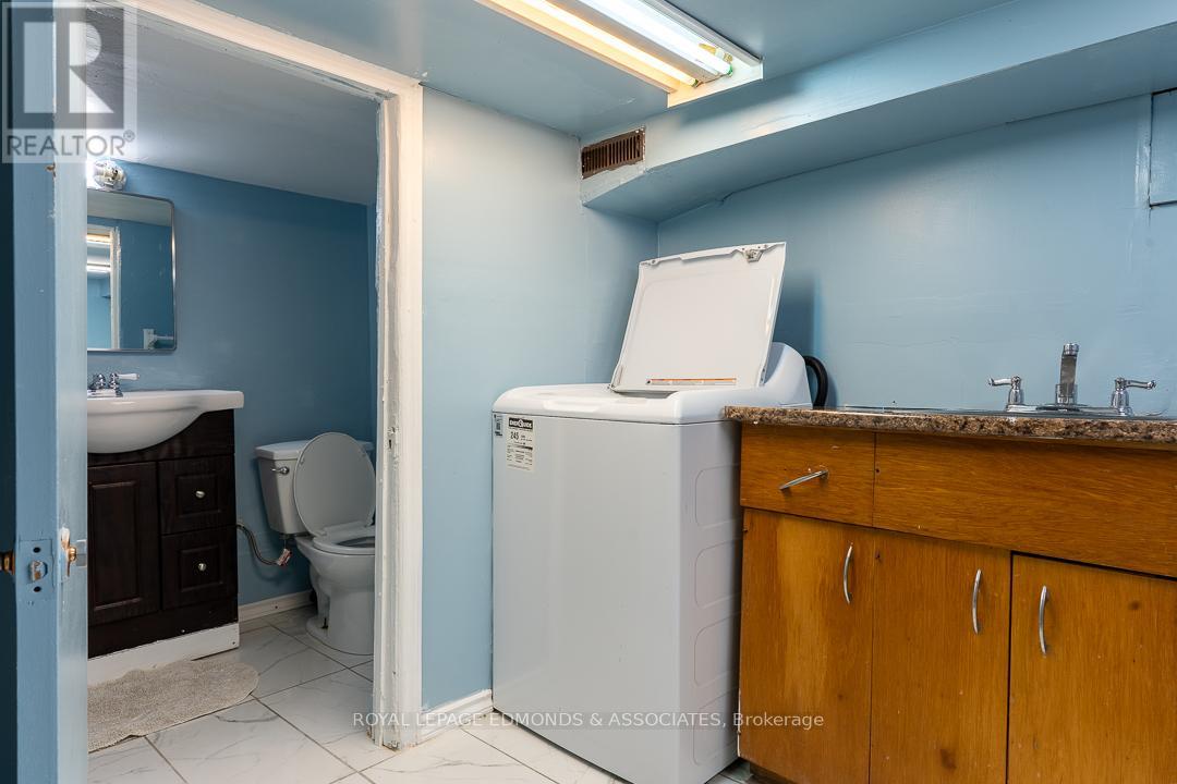 303 Murray Street W, Pembroke, Ontario  K8A 4P1 - Photo 18 - X12448103
