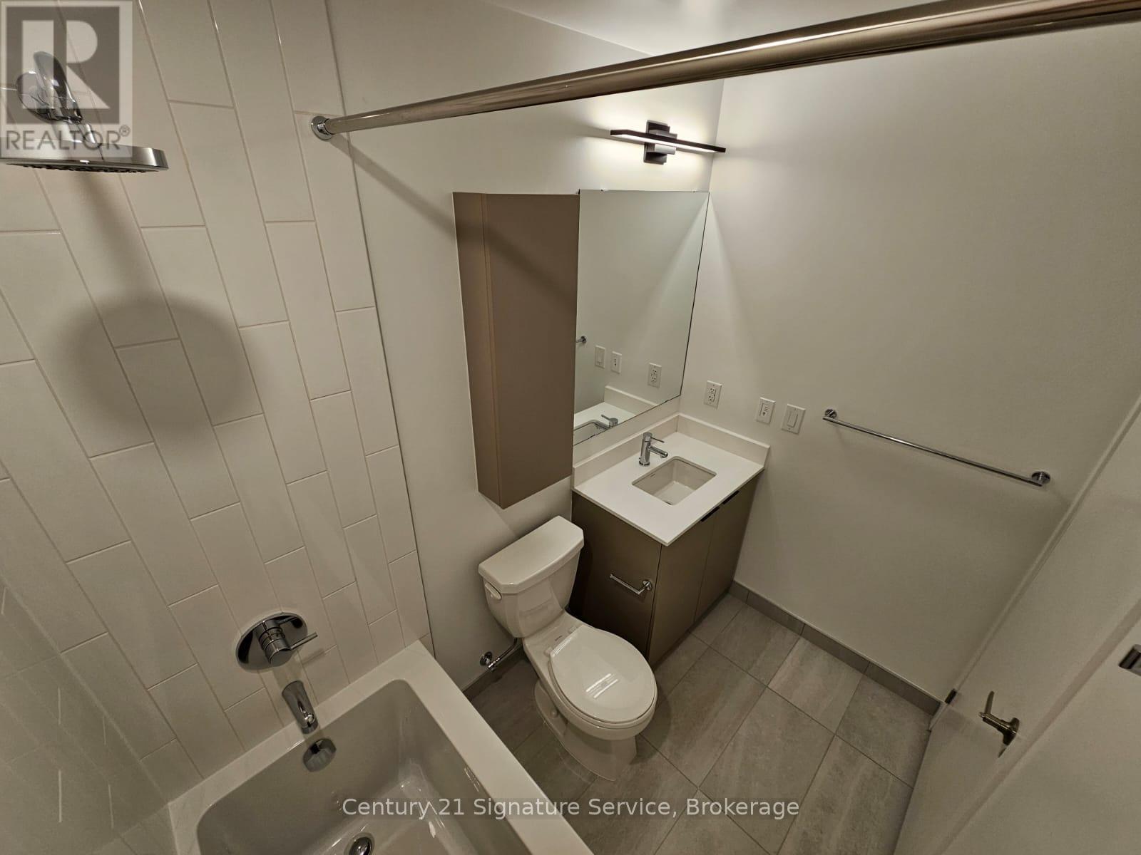 504 - 2485 Eglinton Avenue W, Mississauga, Ontario  L5M 2T1 - Photo 15 - W12447966