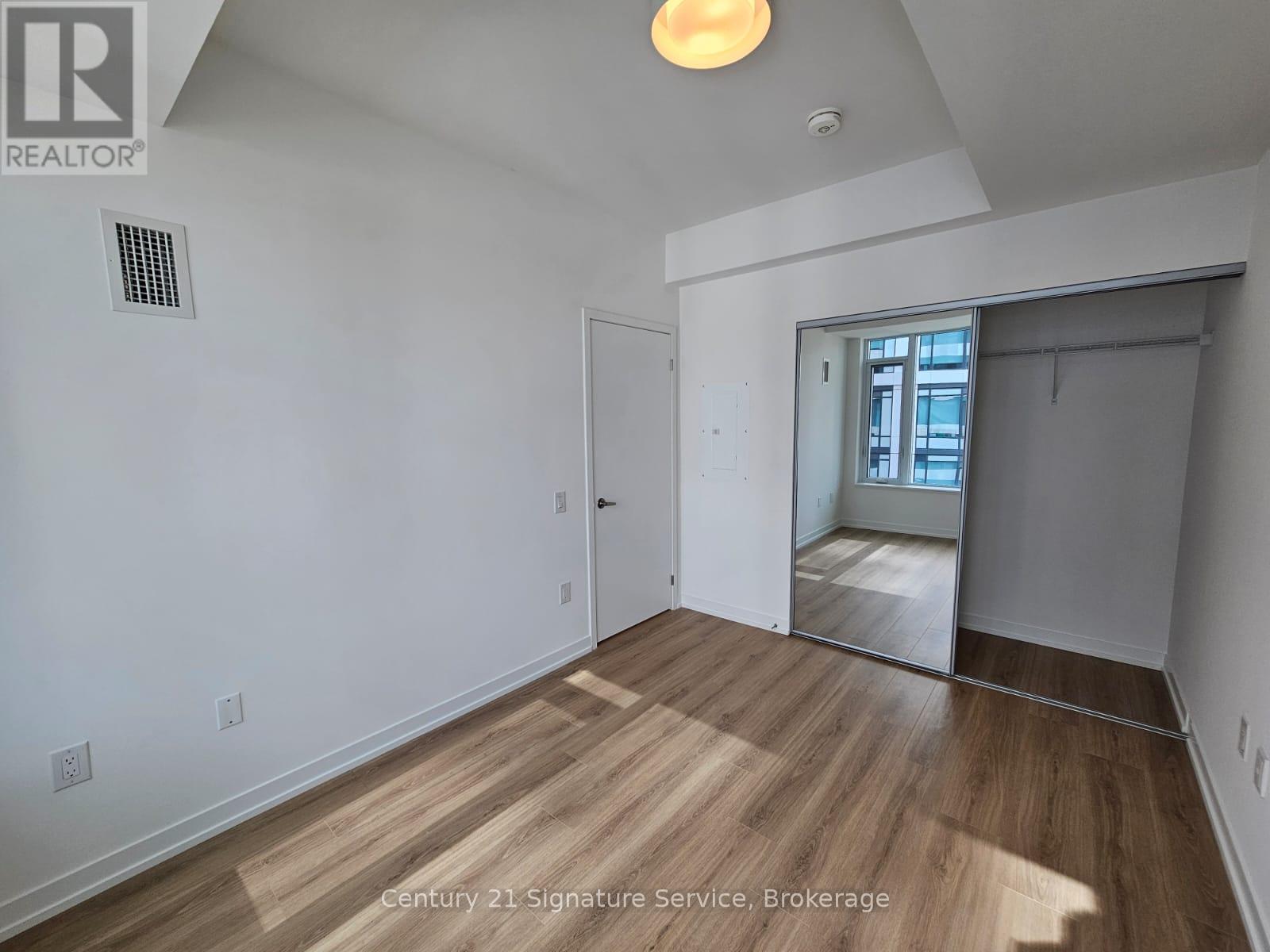 504 - 2485 Eglinton Avenue W, Mississauga, Ontario  L5M 2T1 - Photo 19 - W12447966