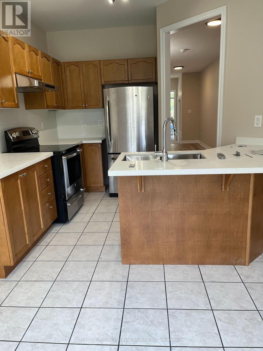 78 Ashdale Road, Brampton, Ontario  L6Y 5N1 - Photo 11 - W12447981