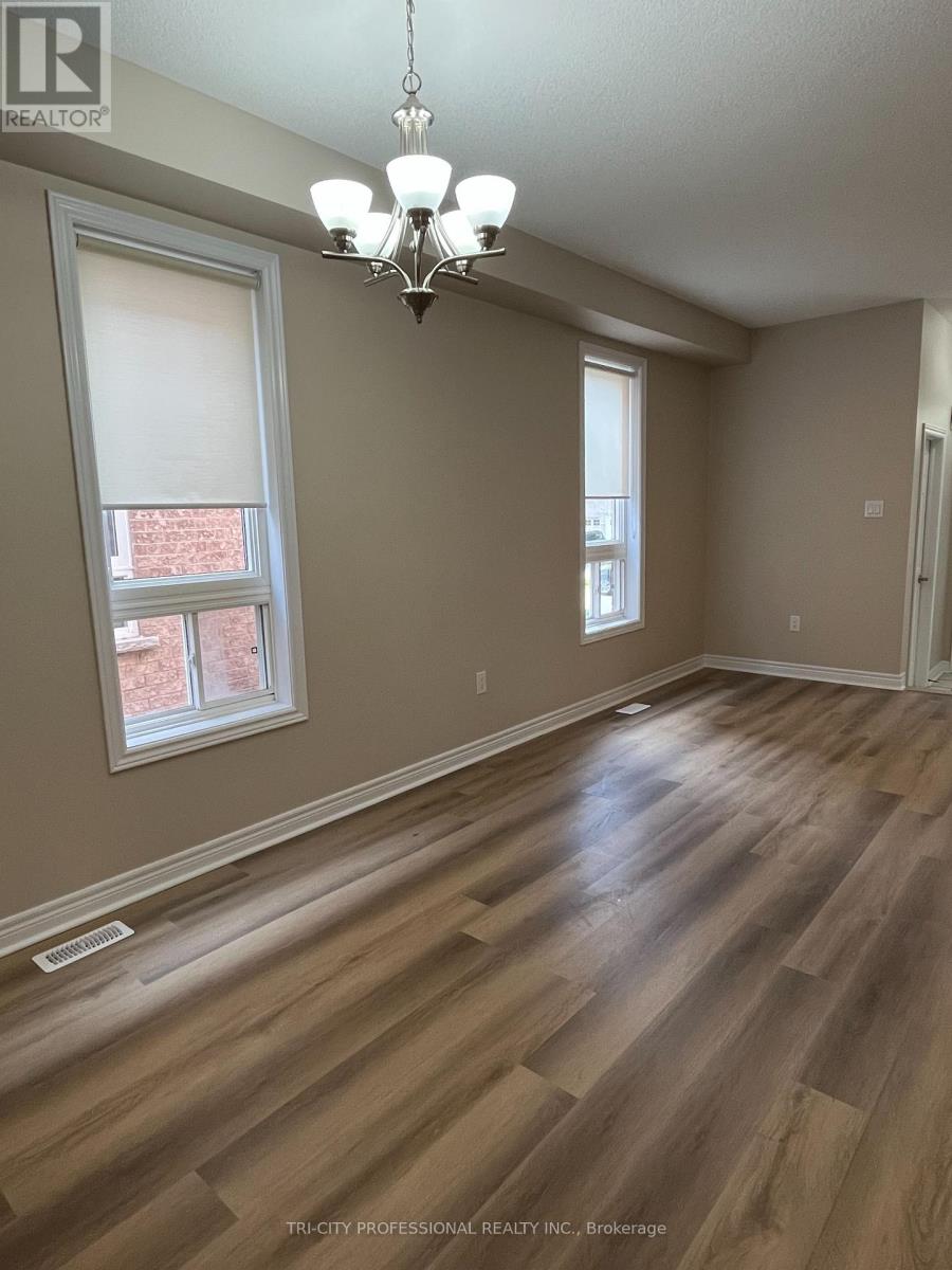 78 Ashdale Road, Brampton, Ontario  L6Y 5N1 - Photo 6 - W12447981