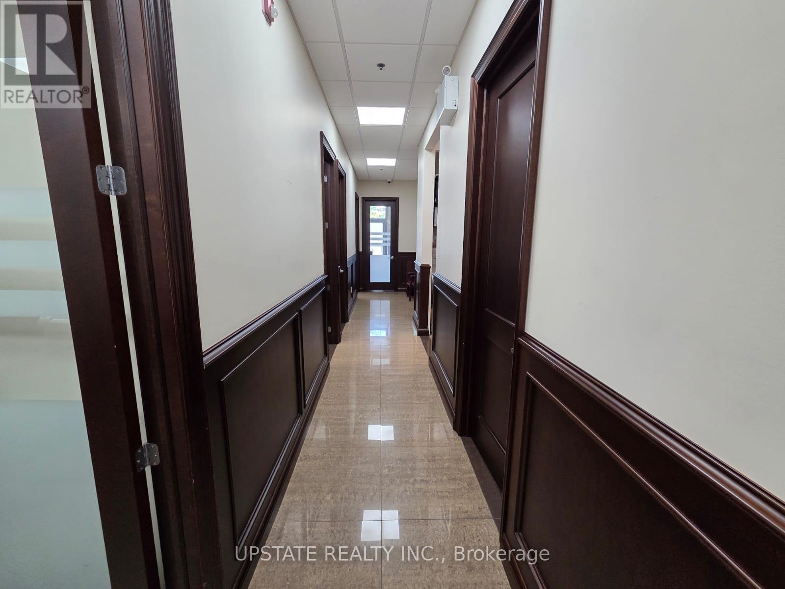 104 - 490 Bramalea Road, Brampton, Ontario  L6T 0G1 - Photo 2 - W12447987