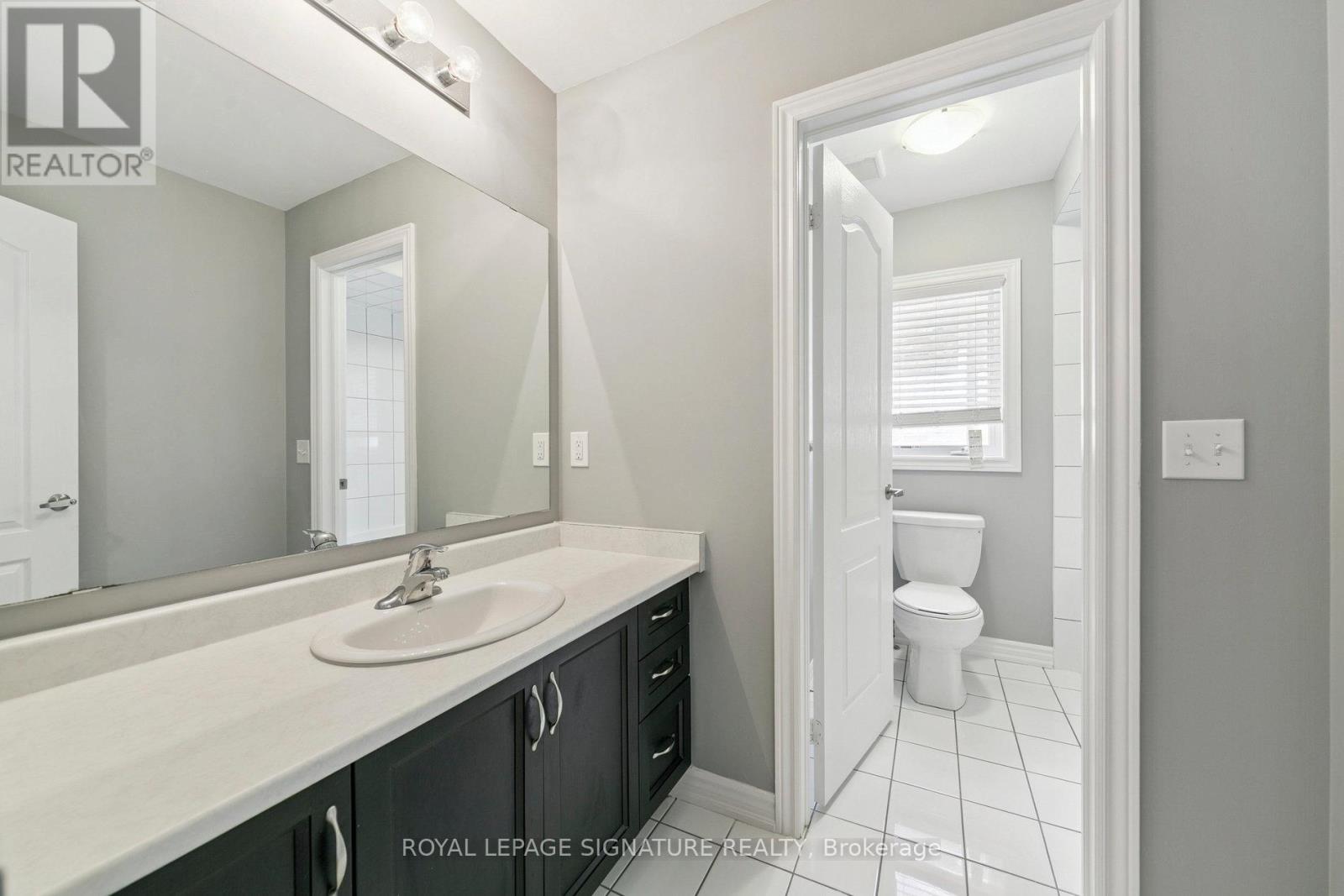 1466 Chretien Street, Milton, Ontario  L9E 1J1 - Photo 11 - W12448014