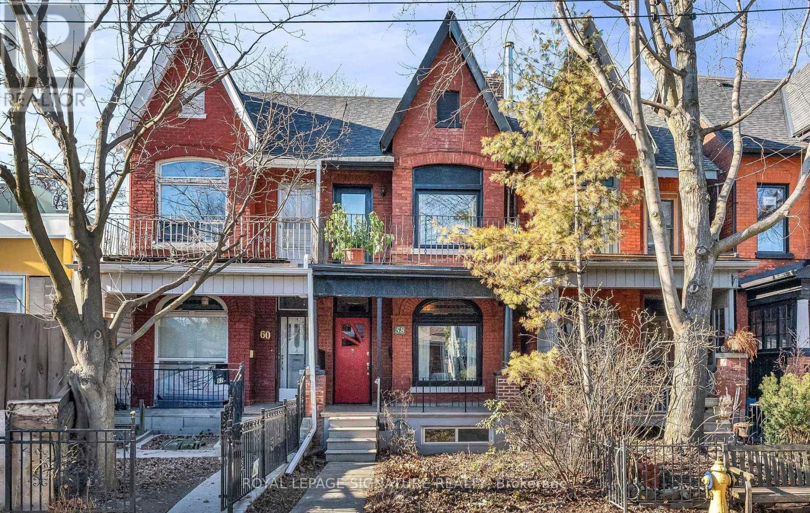 Lower - 58 Fern Avenue, Toronto, Ontario  M6R 1K1 - Photo 10 - W12448028