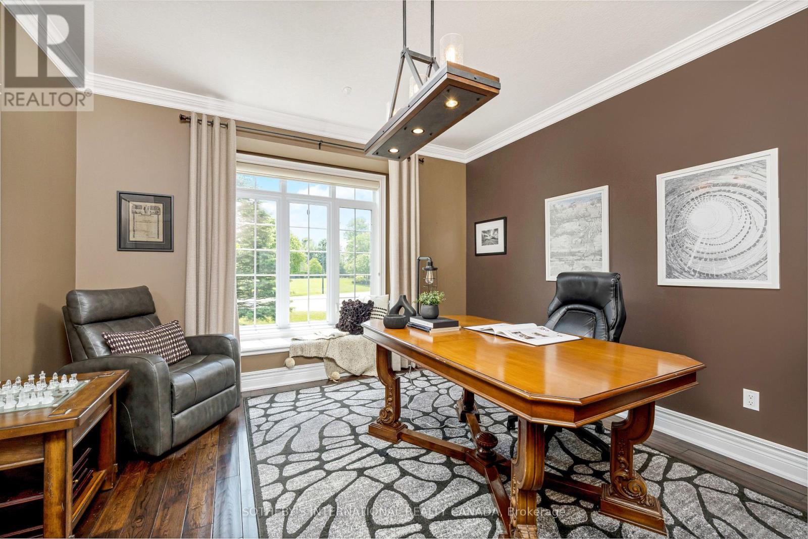 11375 Taylor Court, Milton (Brookville/haltonville), Ontario  L0P 1B0 - Photo 10 - W12448033