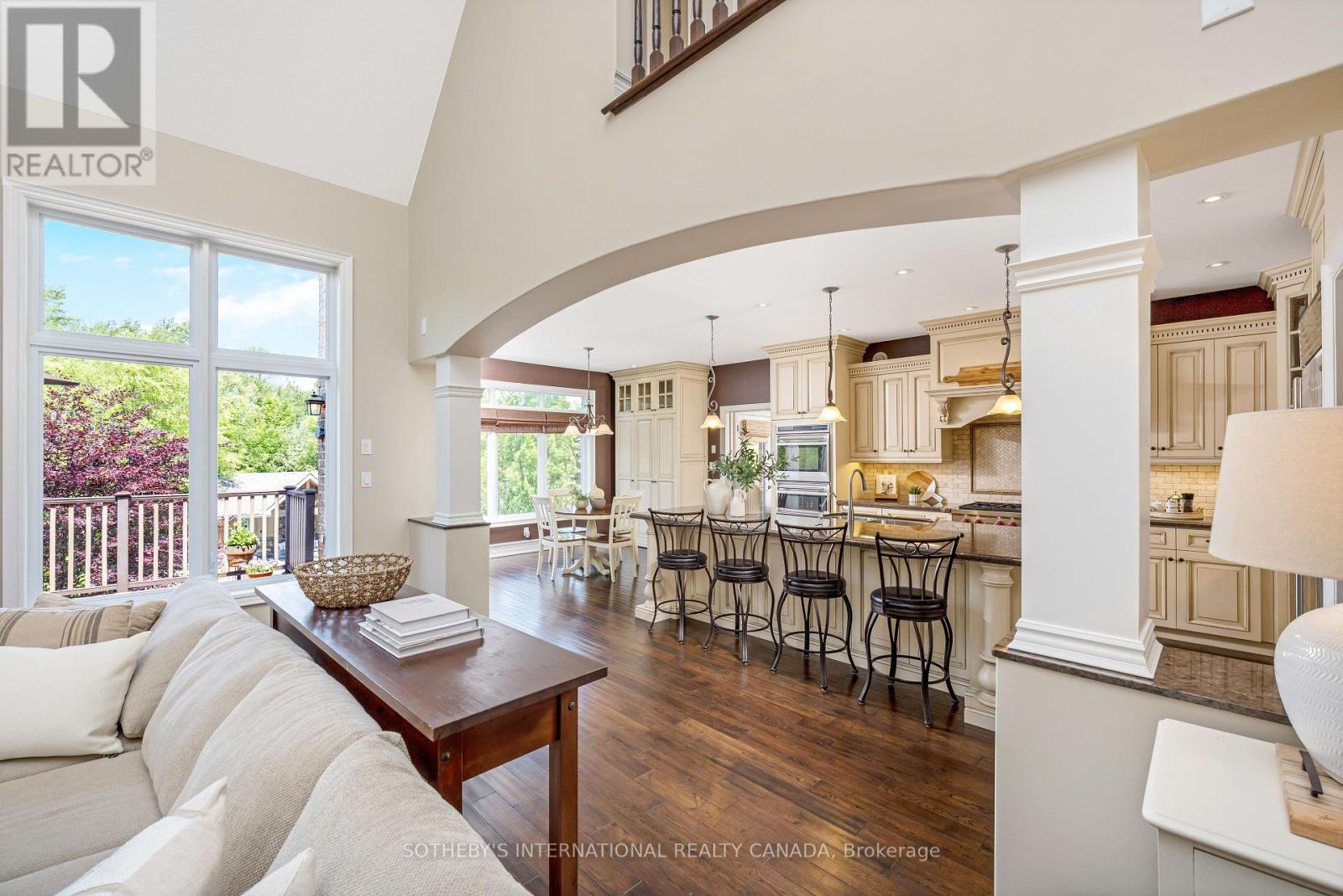 11375 Taylor Court, Milton (Brookville/haltonville), Ontario  L0P 1B0 - Photo 15 - W12448033