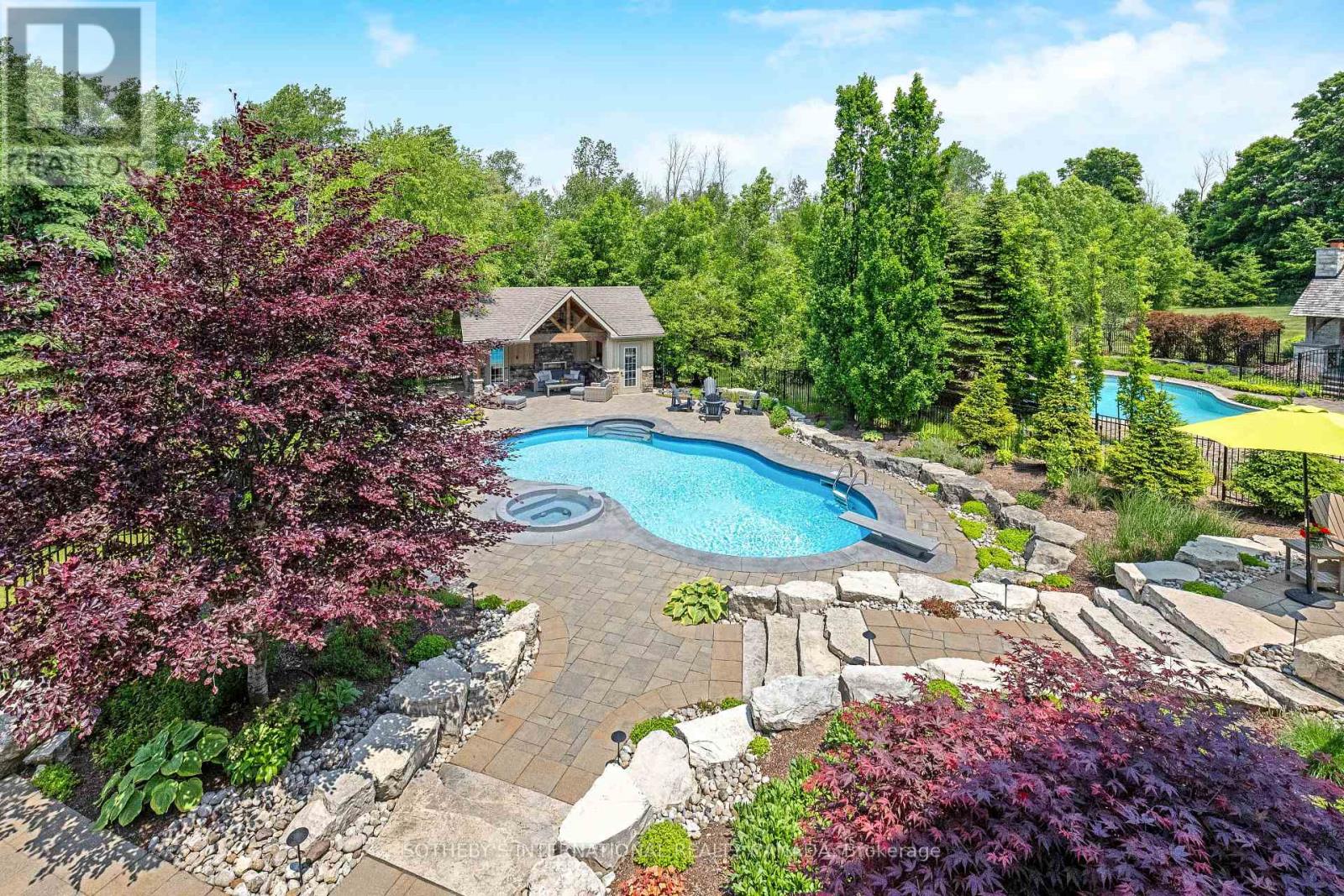 11375 Taylor Court, Milton (Brookville/haltonville), Ontario  L0P 1B0 - Photo 24 - W12448033