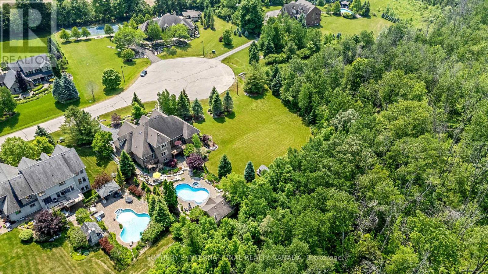 11375 Taylor Court, Milton (Brookville/haltonville), Ontario  L0P 1B0 - Photo 50 - W12448033