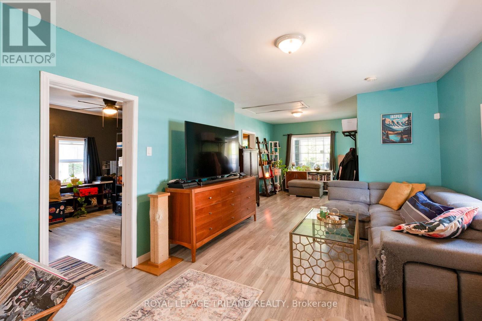61 Briscoe Street W, London South (South E), Ontario  N6J 1M4 - Photo 12 - X12448064