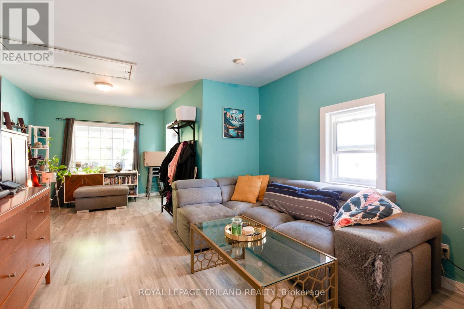 61 Briscoe Street W, London South (South E), Ontario  N6J 1M4 - Photo 11 - X12448064