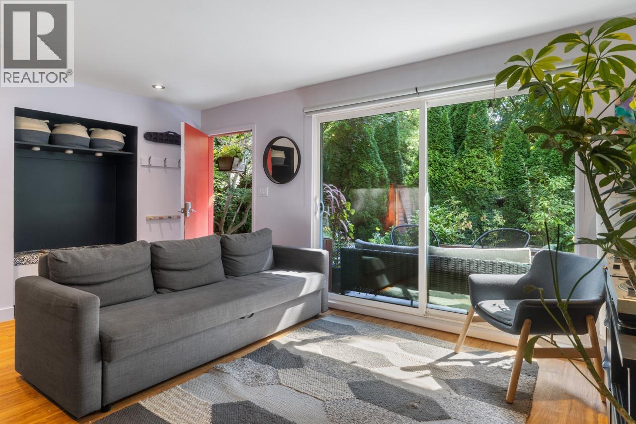 1 2175 Oxford Street, Vancouver, British Columbia  V5L 1E8 - Photo 3 - R3055814