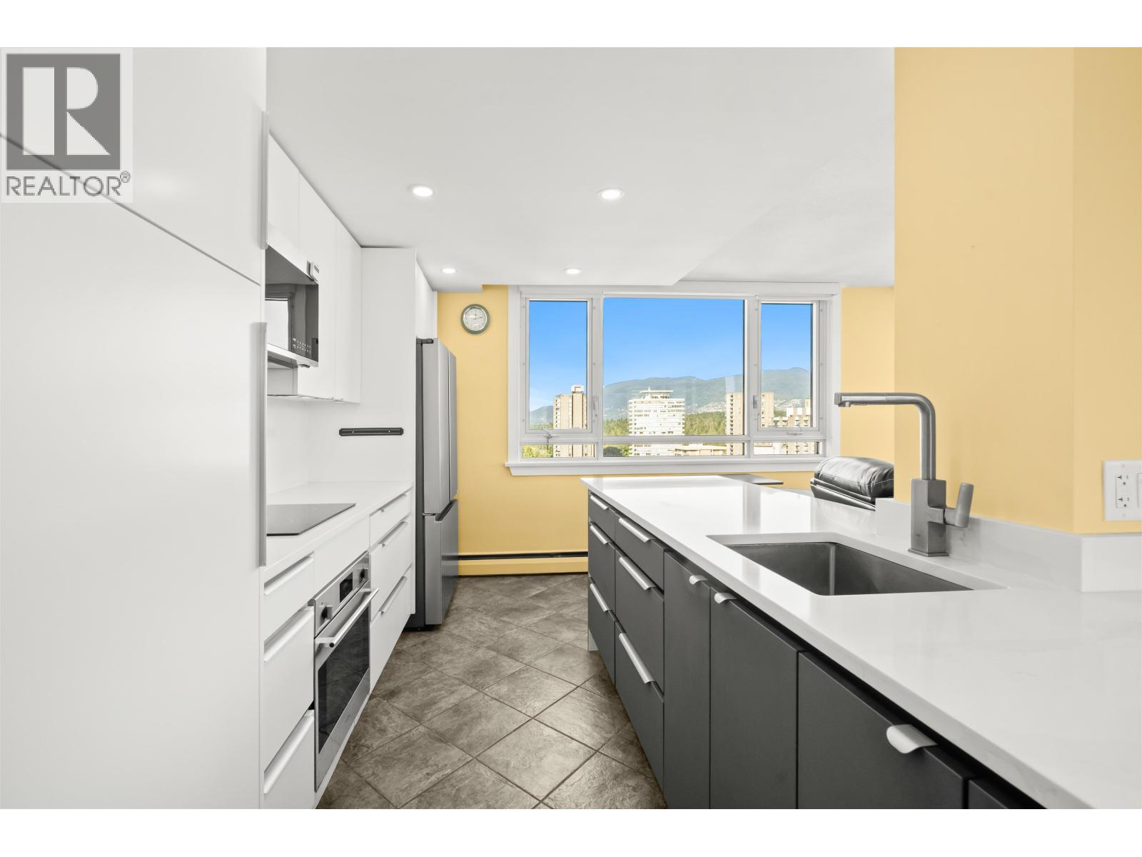 2006 1850 Comox Street, Vancouver, British Columbia  V6G 1R3 - Photo 10 - R3055833