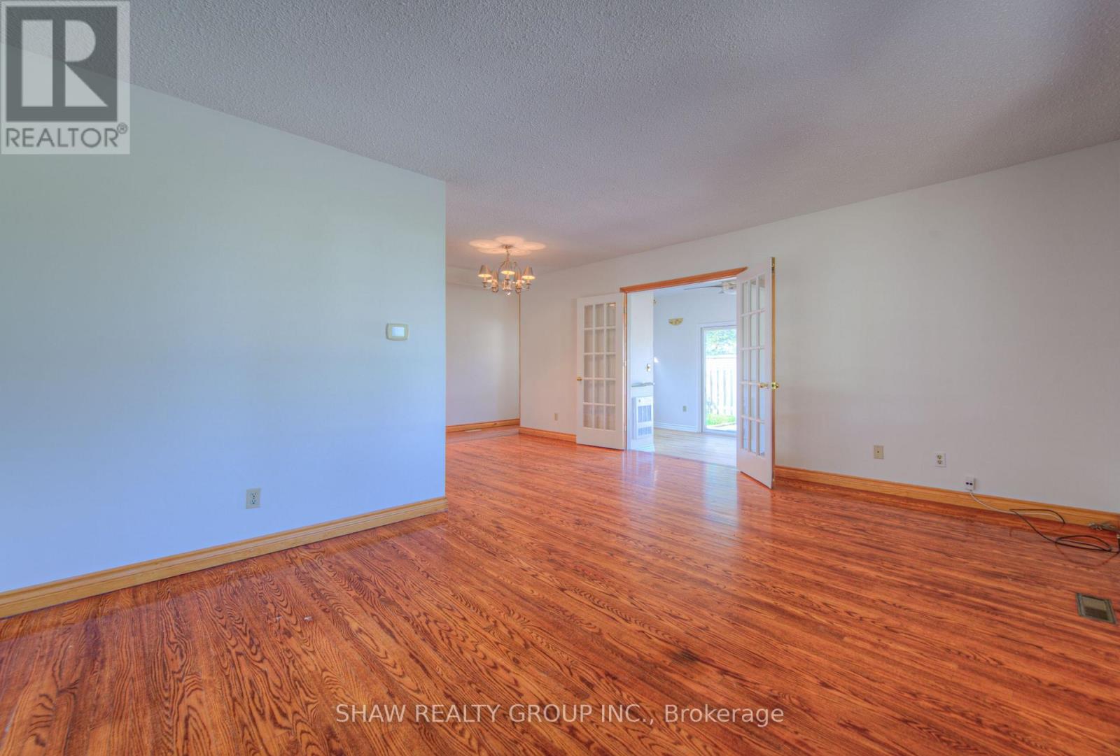 69 Bismark Drive, Cambridge, Ontario  N1S 4E7 - Photo 13 - X12447995