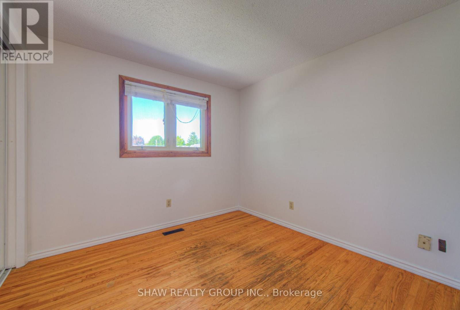 69 Bismark Drive, Cambridge, Ontario  N1S 4E7 - Photo 31 - X12447995
