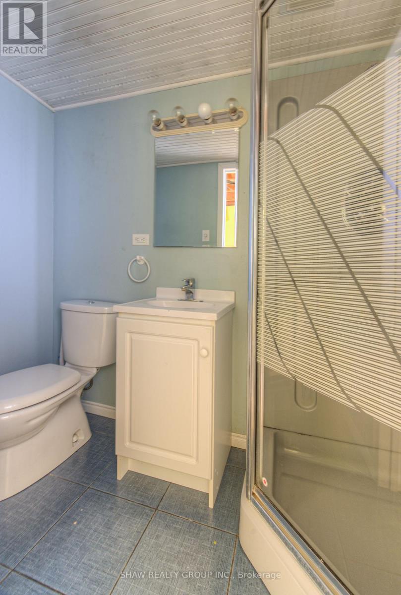 69 Bismark Drive, Cambridge, Ontario  N1S 4E7 - Photo 39 - X12447995