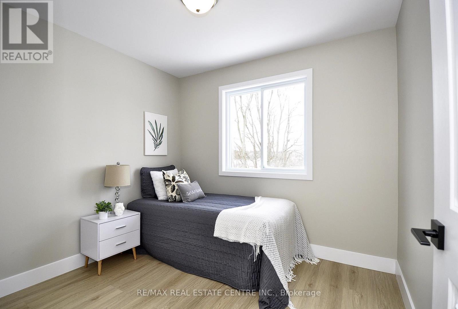 38 Albert Street, Cambridge, Ontario  N1R 3M8 - Photo 26 - X12448004