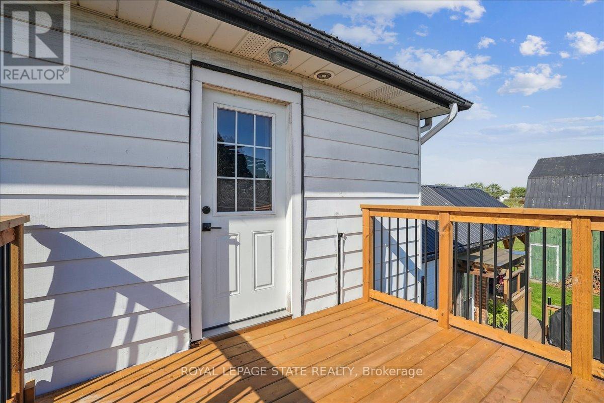 15 Main Avenue E, Haldimand, Ontario  N0A 1G0 - Photo 28 - X12448015