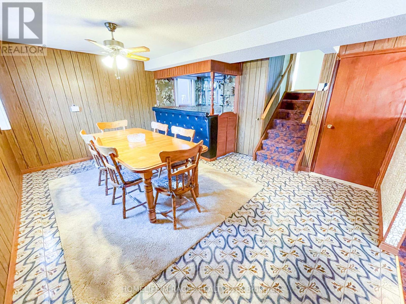 20 Drury Crescent, St. Catharines, Ontario  L2M 6B6 - Photo 6 - X12448026