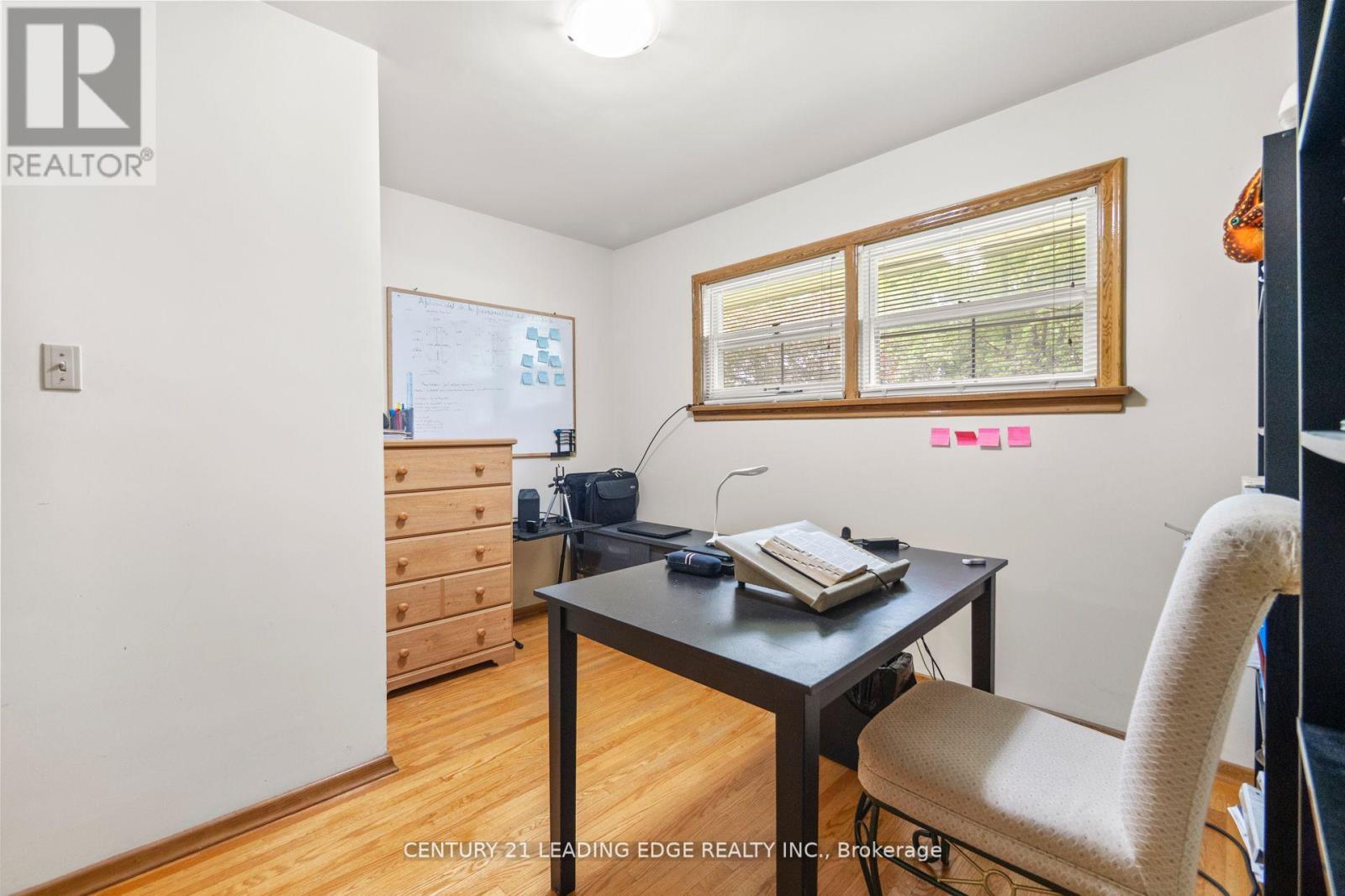 427 Krug Street, Kitchener, Ontario  N2B 1K9 - Photo 25 - X12448037